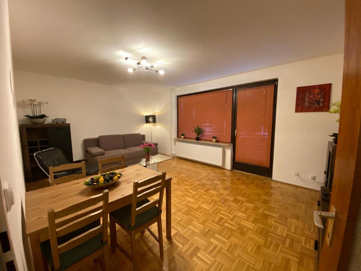 Apartment In Uninaehe Lübeck Eksteriør billede